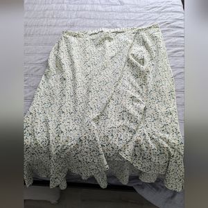 Arula Maxi Skirt Size C (22/24)